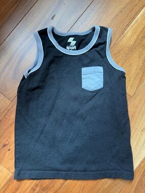Sporto Black Tank Top with Light Gray Trim and Pocket - Kids
